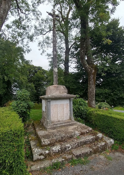 croix-monument-aux-mort-de-st-michel