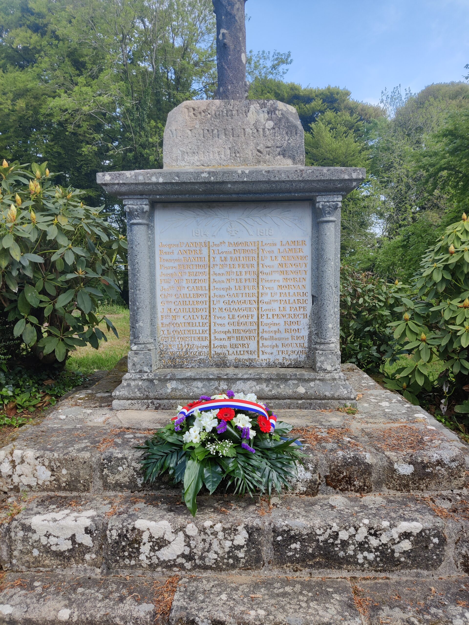 Monument aux morts Saint Michel